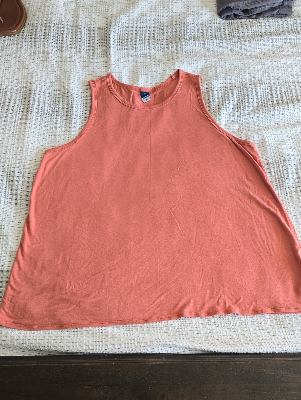 Old Navy Coral Scoop Neck Tank Top